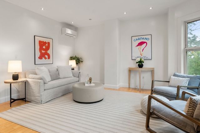 178 Hyde Park Ave 3, Boston, MA 02130