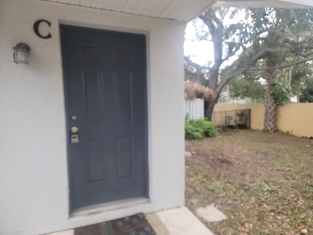 2002 S 10th Street Apt C, Fort Pierce, FL 34950