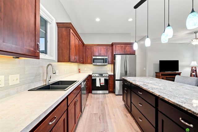 601 Penrose Drive, Lincoln, NE 68521