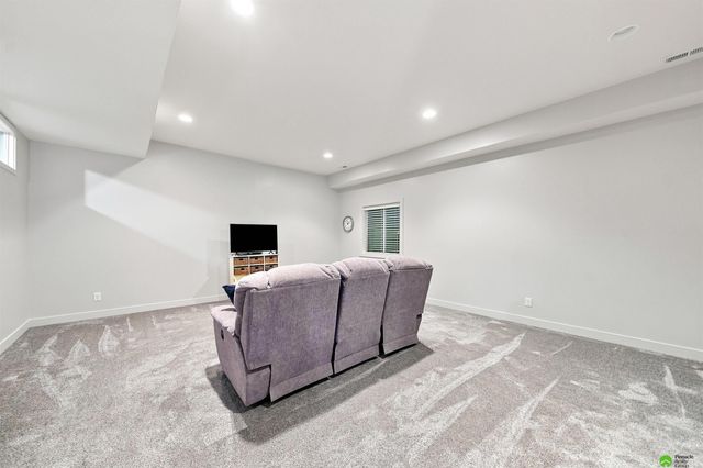 601 Penrose Drive, Lincoln, NE 68521
