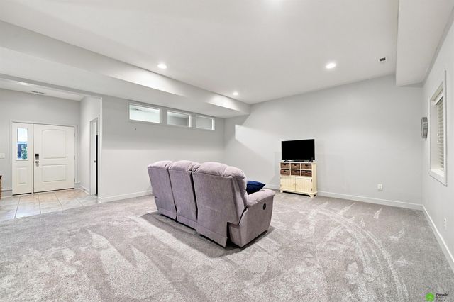601 Penrose Drive, Lincoln, NE 68521