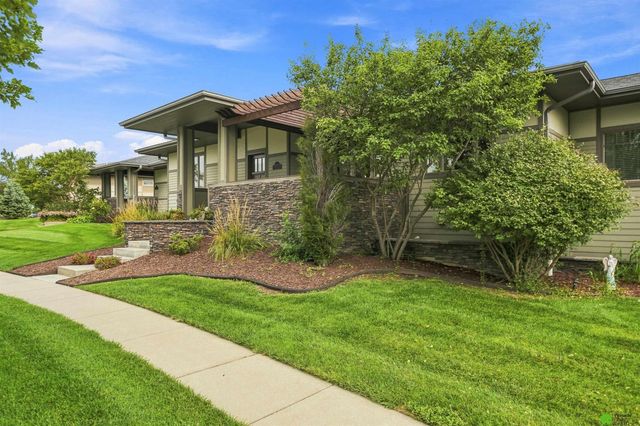 601 Penrose Drive, Lincoln, NE 68521