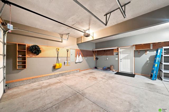601 Penrose Drive, Lincoln, NE 68521