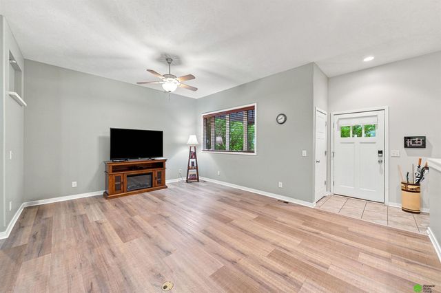 601 Penrose Drive, Lincoln, NE 68521