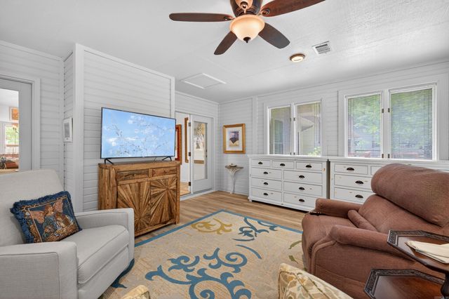 18 Emanuel Drive, Hot Springs Village, AR 71909