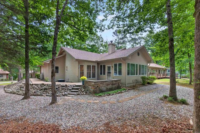 18 Emanuel Drive, Hot Springs Village, AR 71909