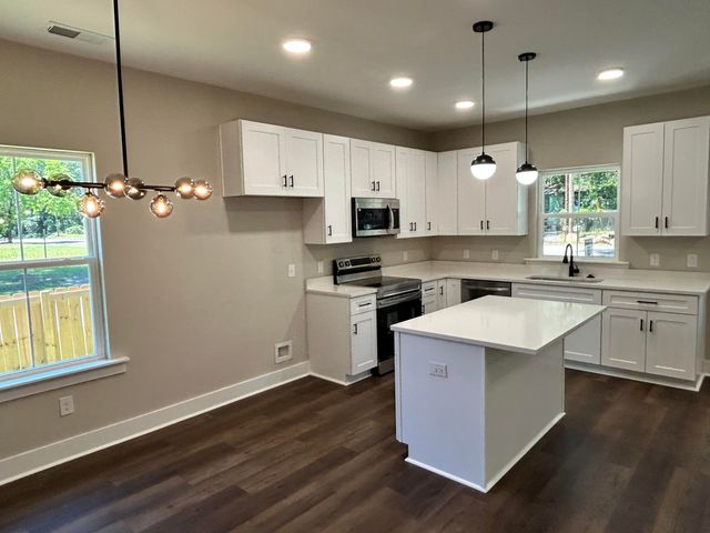 2553 Taylor Street, North Charleston, SC 29406