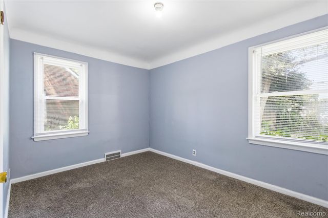 5918 Cadieux Road, Detroit, MI 48224
