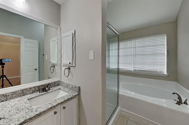 5026 Maple Brook Lane, Houston, TX 77345