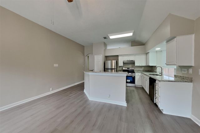 5026 Maple Brook Lane, Houston, TX 77345