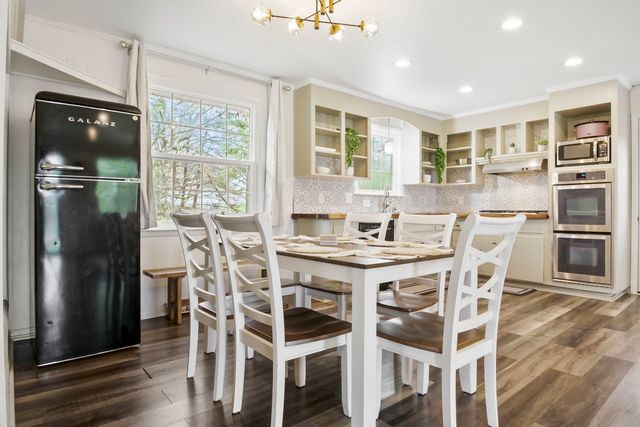 528 Continental Dr, Nashville, TN 37209