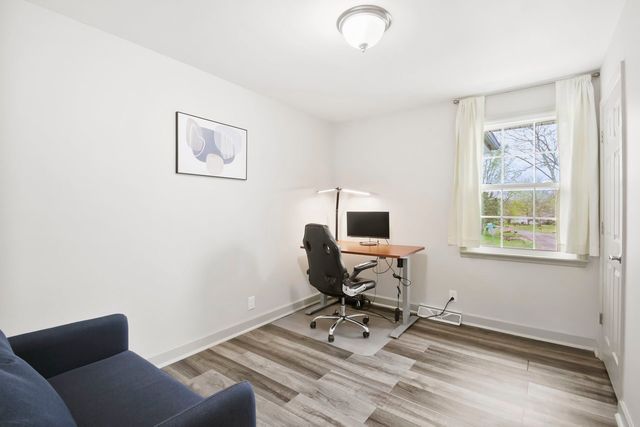 528 Continental Dr, Nashville, TN 37209