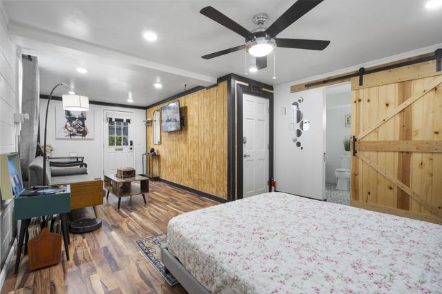 528 Continental Dr, Nashville, TN 37209