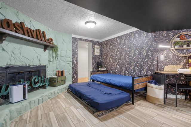 528 Continental Dr, Nashville, TN 37209