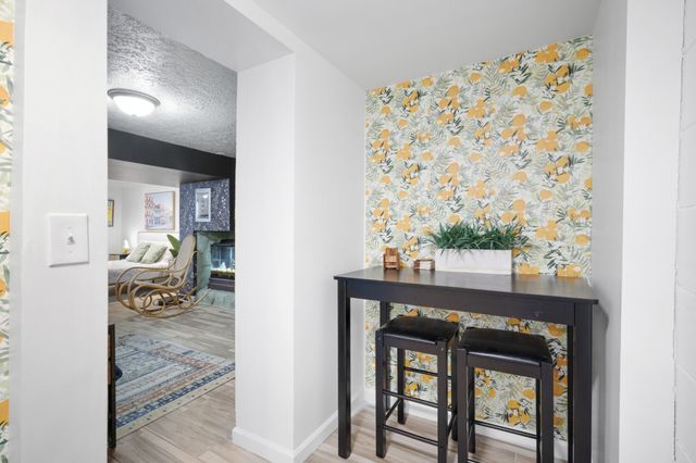 528 Continental Dr, Nashville, TN 37209