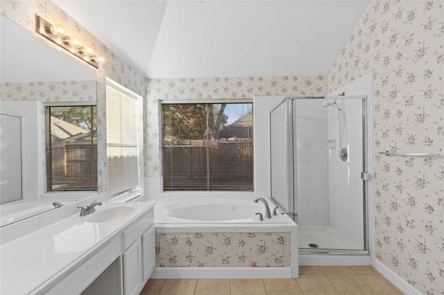 1407 Almond Brook Lane, Houston, TX 77062