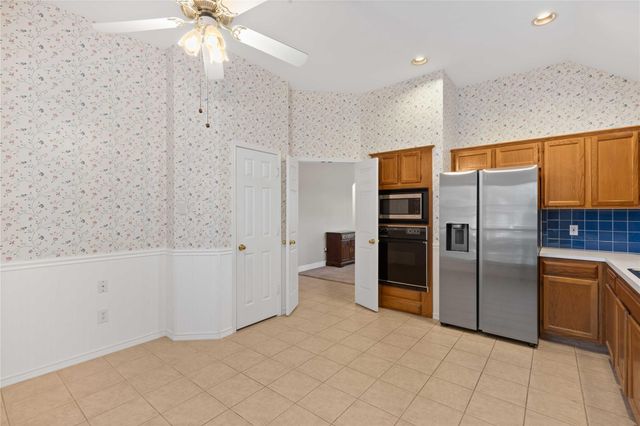 1407 Almond Brook Lane, Houston, TX 77062