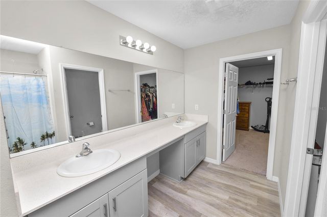 5693 ARLINGTON RIVER DRIVE, Lakeland, FL 33811