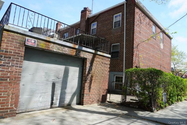 3001 Bronxwood Avenue, Bronx, NY 10469