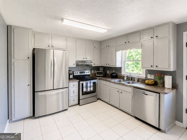 339 Desiree Drive, Lawrenceville, GA 30044
