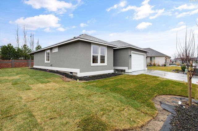 6958 W 31st Ave., Kennewick, WA 99338