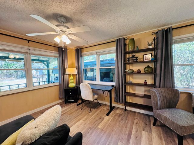 140 Sharon Lane, Livingston, TX 77351