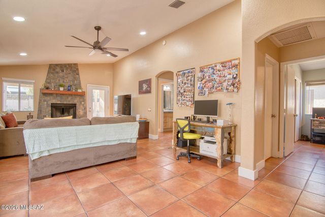8176 N Wheatfield, Tucson, AZ 85741