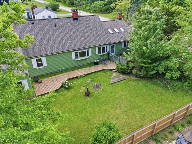 614 Whitney Road, Conneaut, OH 44030