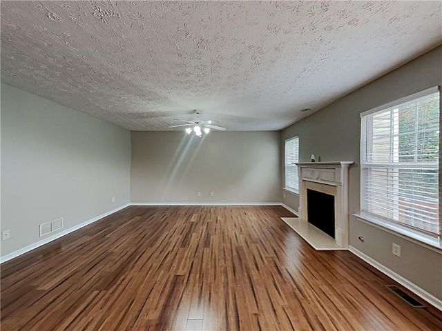825 Roxfield Court, Buford, GA 30518