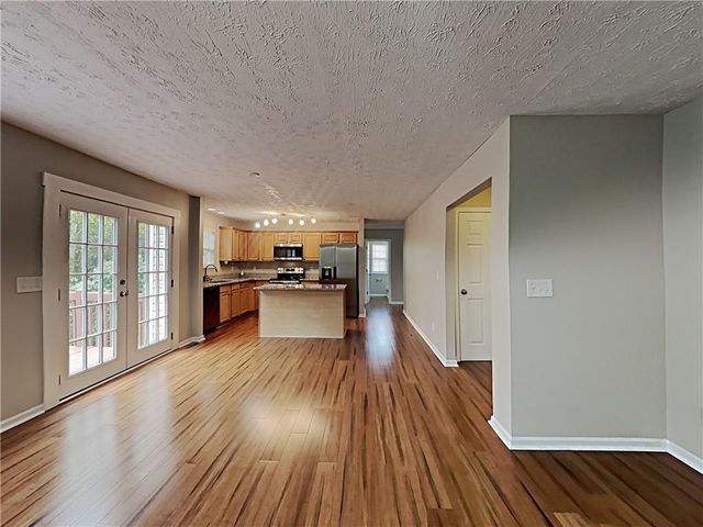 825 Roxfield Court, Buford, GA 30518