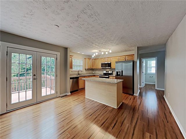 825 Roxfield Court, Buford, GA 30518