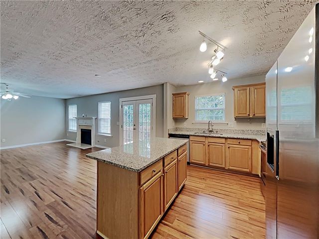 825 Roxfield Court, Buford, GA 30518