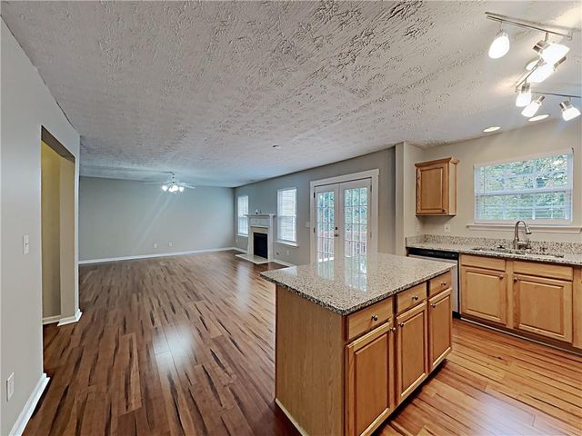 825 Roxfield Court, Buford, GA 30518