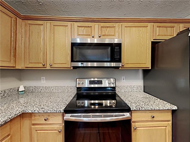 825 Roxfield Court, Buford, GA 30518