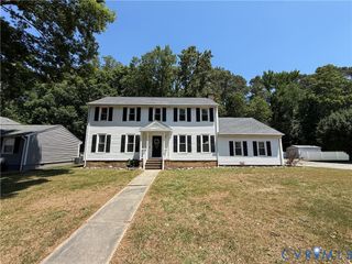 932 Germar Ct, Colonial Heights, VA 23834
