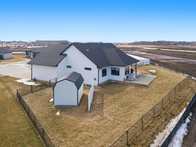 4904 Cohen Court, Cedar Falls, IA 50613