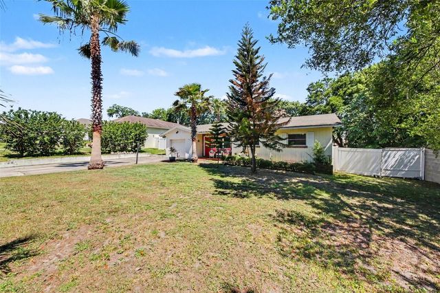 3615 PALM AVENUE, Apopka, FL 32703