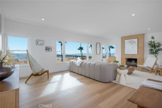 1016 The Strand, Manhattan Beach, CA 90266