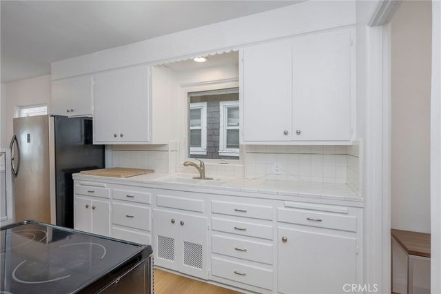 1016 The Strand, Manhattan Beach, CA 90266