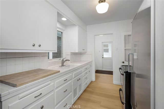 1016 The Strand, Manhattan Beach, CA 90266