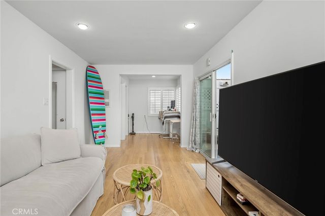 1016 The Strand, Manhattan Beach, CA 90266