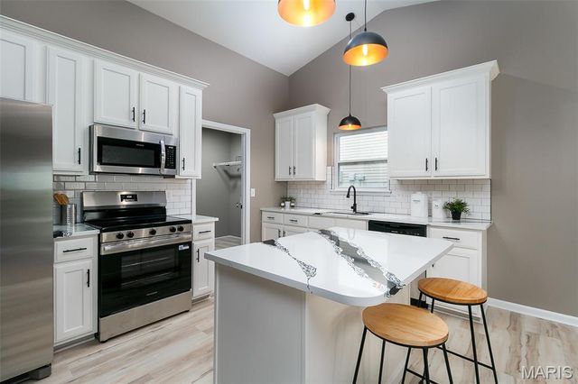2413 Rosswood Lane, Arnold, MO 63010