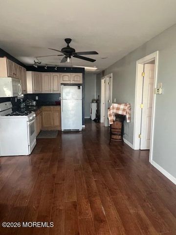 2 W Susquehanna Drive, Little Egg Harbor, NJ 08087