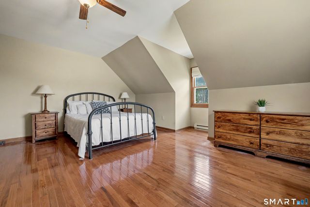 8 Apple Blossom Lane, Danbury, CT 06811