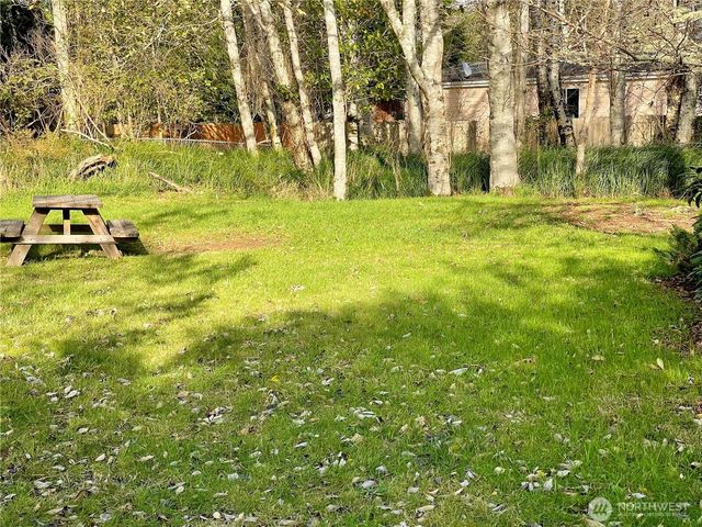 548 E Chance Ala Mer NE, Ocean Shores, WA 98569