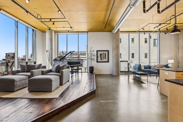 750 S 2nd Street 801, Minneapolis, MN 55401