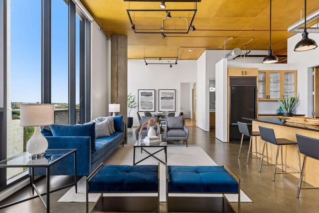 750 S 2nd Street 801, Minneapolis, MN 55401