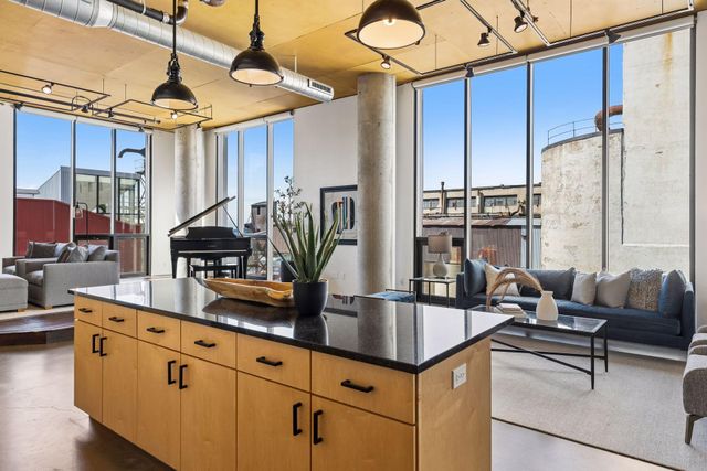 750 S 2nd Street 801, Minneapolis, MN 55401
