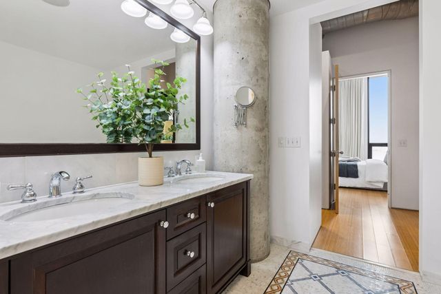 750 S 2nd Street 801, Minneapolis, MN 55401
