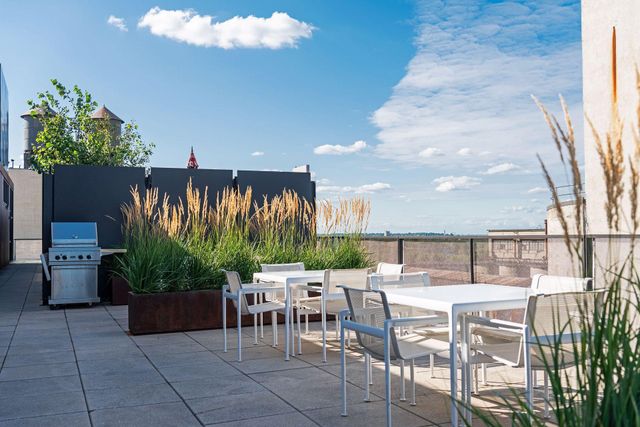 750 S 2nd Street 801, Minneapolis, MN 55401